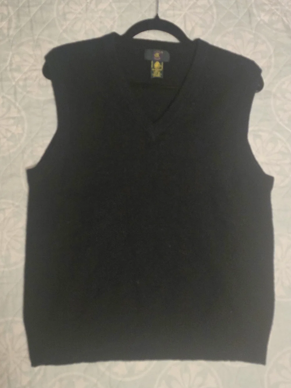 Club Rool Black V-Neck Wool Sweater Vest - Polo Country Club Style, Men's Medium